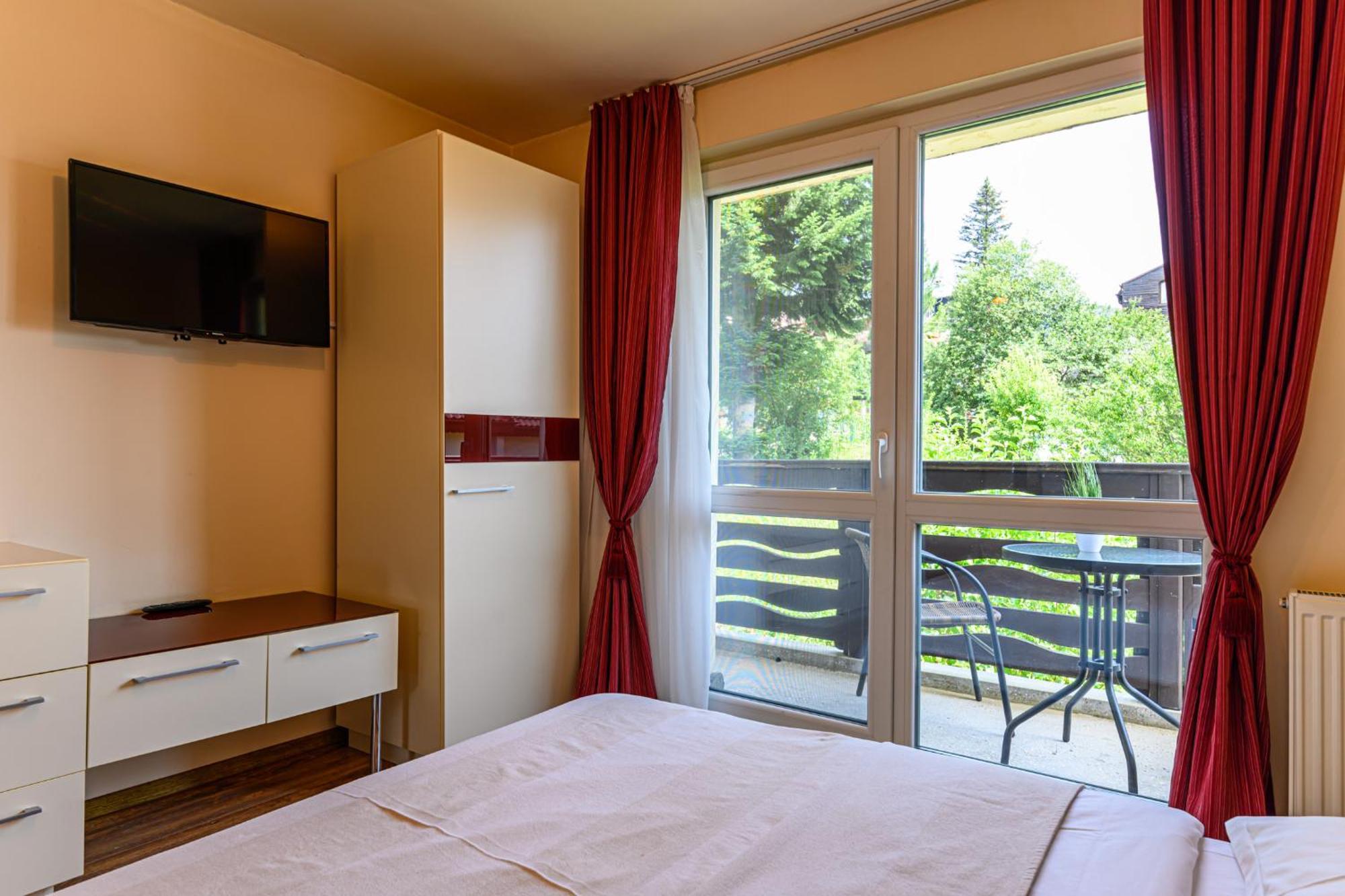 Casa Ramino Ξενοδοχείο Buşteni Εξωτερικό φωτογραφία